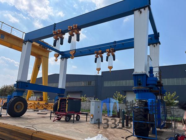 江蘇南京游艇搬運機廠家游艇搬運機節(jié)能環(huán)保